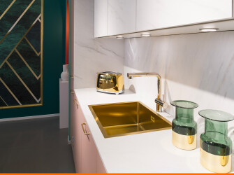 Nettoyer une crédence de cuisine : astuces !