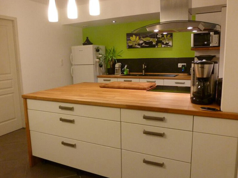 cuisine-blanche-verte1.jpg