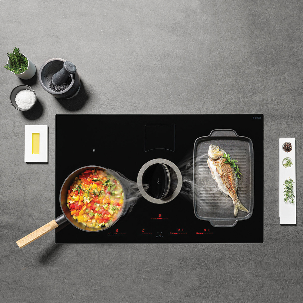 Plaque induction avec hotte incorporée