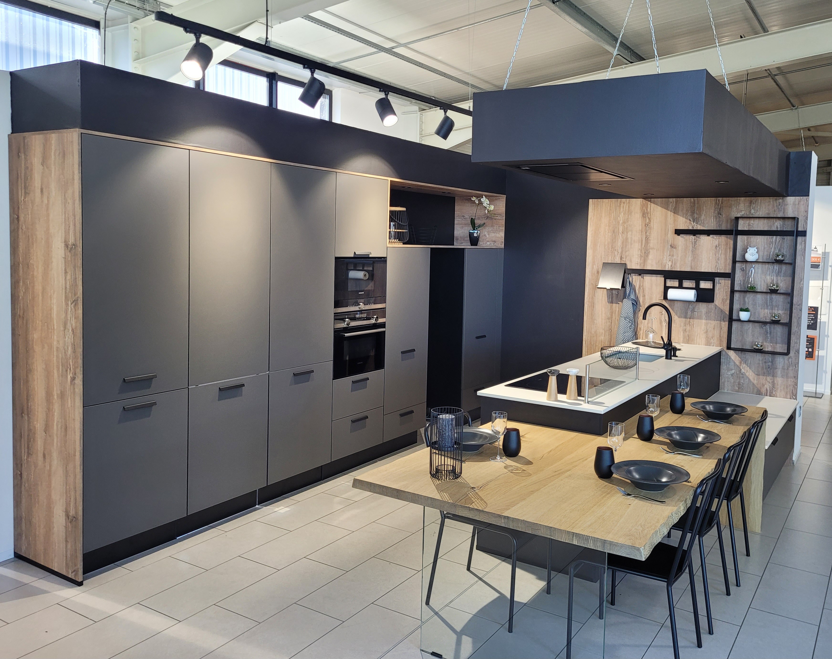 store/castres/destocking/expo-ex-navy.jpg