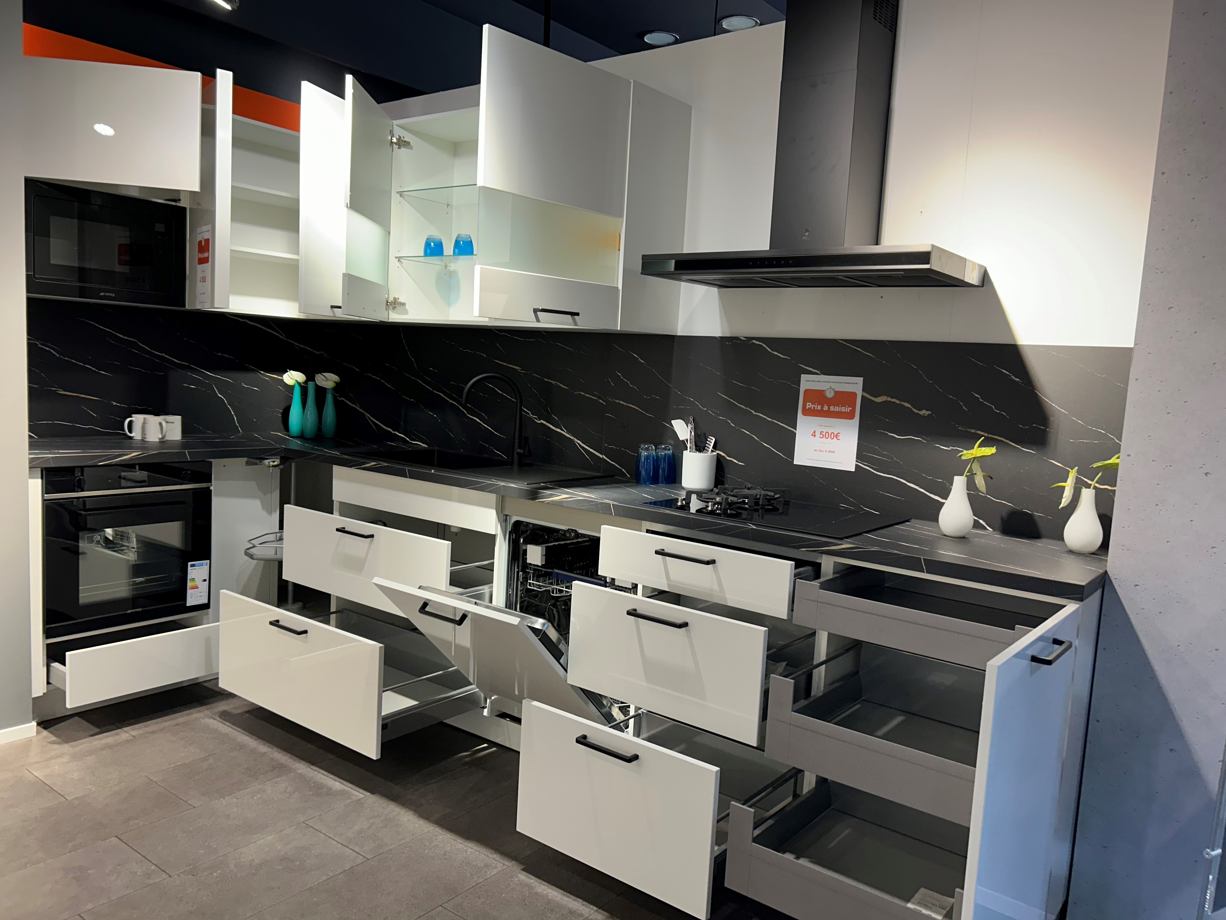 store/chartres-barjouville/destocking/expo2-ouverte.jpg