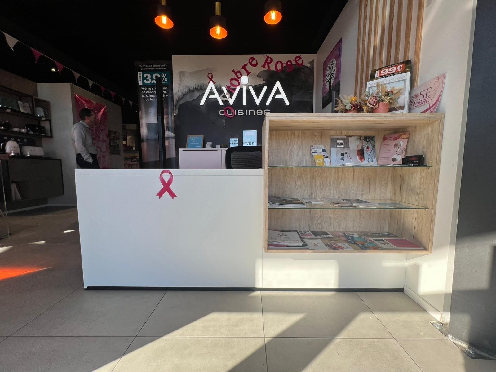 BUREAU avec BANQUE D&#039;ACCUEIL